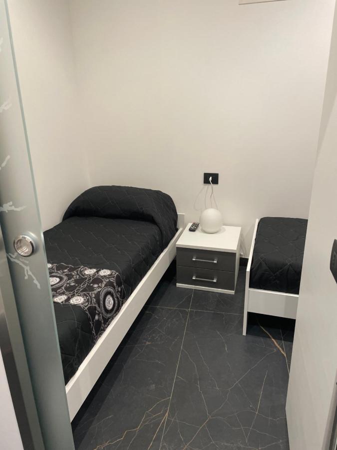 פלרמו Case Vacanze Donna Ina מראה חיצוני תמונה